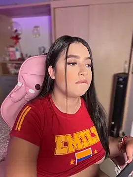 Emiily Moore1 online show from April 2026 10:04:01 PM