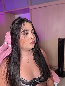 Emiily Moore1 online show from February 2026 11:12:01 PM