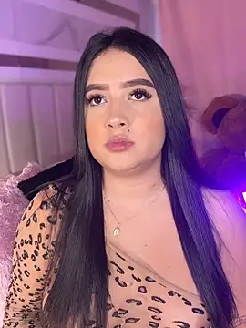 Emiily Moore1 online show from October 2025 11:27:01 PM