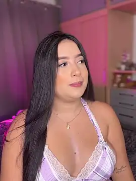 Emiily Moore1 online show from December 2025 12:13:02 AM