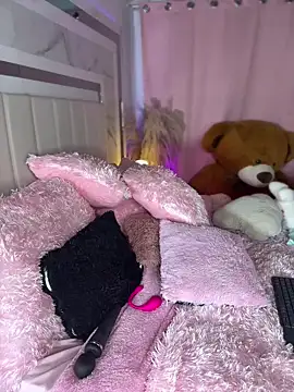 Emiily Moore1 online show from September 2025 03:12:02 AM