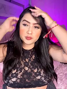 Emiily Moore1 online show from October 2025 11:52:01 PM