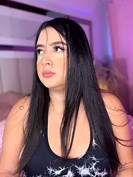 Emiily Moore1 online show from October 2025 11:28:01 PM