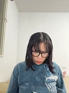 aliciia 23 online show from November 2025 09:15:01 PM