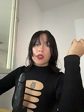 aliciia 23 online show from November 2025 09:18:01 PM