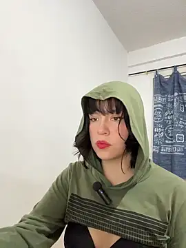 aliciia 23 online show from November 2025 11:19:02 PM