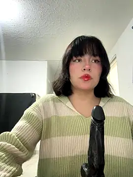 Snapshot of aliciia_23 chatting on October 2025 04:47:01 AM aliciia 23 online show from October 2025 04:47:01 AM