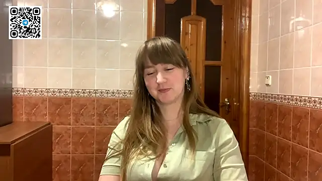 Snapshot of MaroonMoon_ chatting on November 2025 08:53:02 PM MaroonMoon online show from November 2025 08:53:02 PM