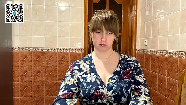 MaroonMoon  online show from February 2026 09:03:02 PM