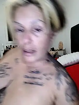 canariamorbosa online show from December 2025 02:34:02 AM