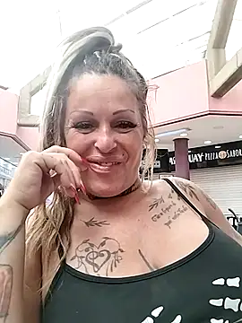 canariamorbosa online show from October 2025 10:37:02 AM