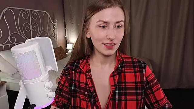 VesperaCeleste online show from November 2025 08:40:01 AM