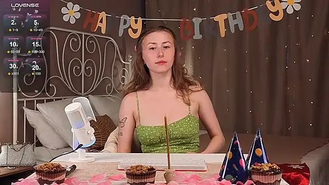 VesperaCeleste online show from October 2025 05:32:02 AM