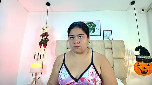 elizawiliamst online show from October 2025 11:53:02 AM