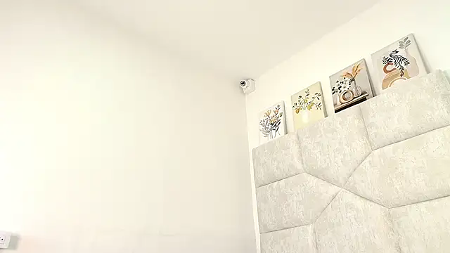 elizawiliamst online show from November 2025 11:38:02 AM