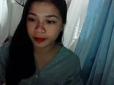 Snapshot of Zachariah_05 chatting on November 2025 06:07:01 AM Zachariah 05 online show from November 2025 06:07:01 AM