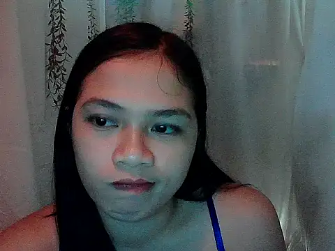 Snapshot of Zachariah_05 chatting on November 2025 01:10:02 AM Zachariah 05 online show from November 2025 01:10:02 AM