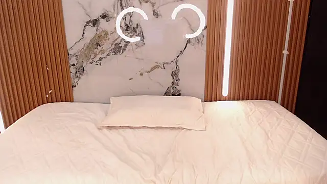 tiffany lee6 online show from November 2025 12:17:02 PM