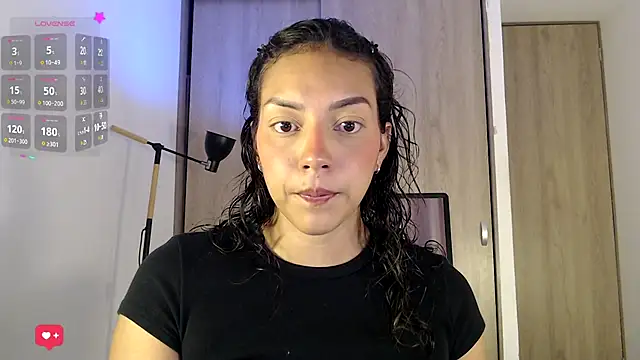 WendySuns  online show from October 2025 01:07:02 AM