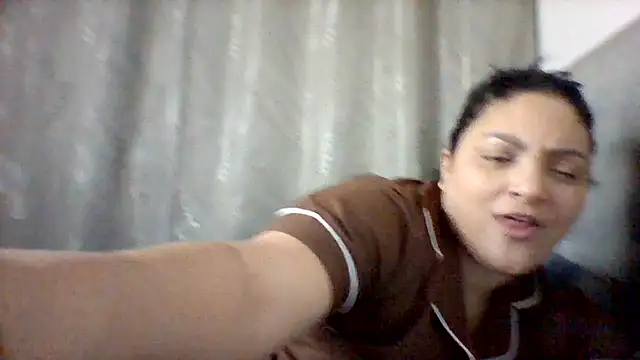 tiffany Johnson1 online show from May 2026 01:37:02 AM
