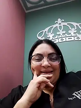tiffany Johnson1 online show from October 2025 11:30:01 PM