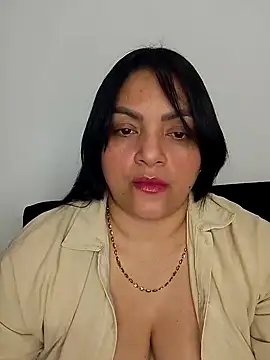 tiffany Johnson1 online show from September 2025 03:11:02 AM