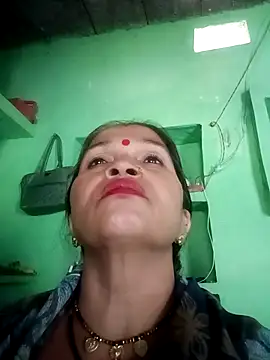 Manavi x online show from October 2025 10:12:02 AM