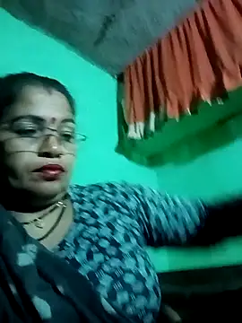 Manavi x online show from September 2025 09:21:02 PM
