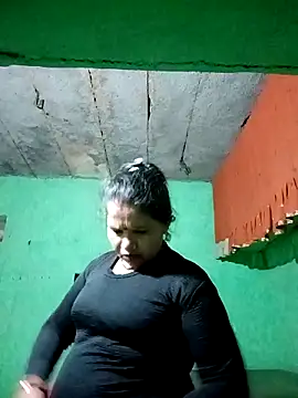 Manavi x online show from February 2026 03:24:01 PM