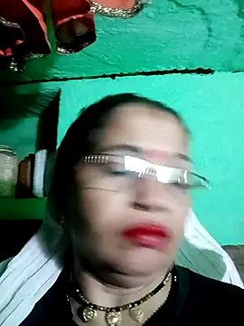 Manavi x online show from October 2025 10:11:01 PM