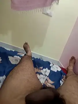 Snapshot of bobby3374 chatting on September 2025 01:28:02 PM bobby3374 online show from September 2025 01:28:02 PM