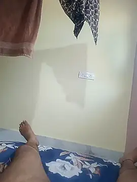 Snapshot of bobby3374 chatting on September 2025 01:22:02 AM bobby3374 online show from September 2025 01:22:02 AM