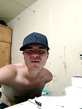 Snapshot of 8zime chatting on November 2025 09:35:02 AM 8zime online show from November 2025 09:35:02 AM