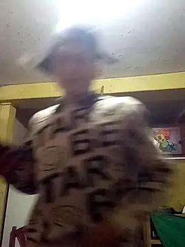 Snapshot of Bebicho14 chatting on April 2026 02:04:01 AM Bebicho14 online show from April 2026 02:04:01 AM