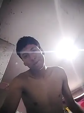 Snapshot of Bebicho14 chatting on February 2026 04:06:01 PM Bebicho14 online show from February 2026 04:06:01 PM