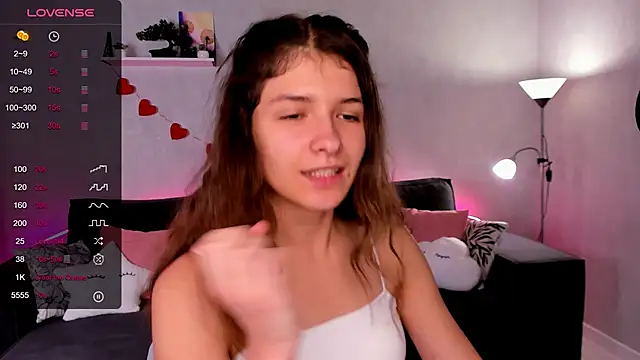 Snapshot of amy_cute_cat chatting on October 2025 09:10:01 AM amy cute cat online show from October 2025 09:10:01 AM