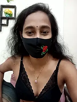 Snapshot of Softecho-03 chatting on November 2025 09:24:01 AM Softecho-03 online show from November 2025 09:24:01 AM