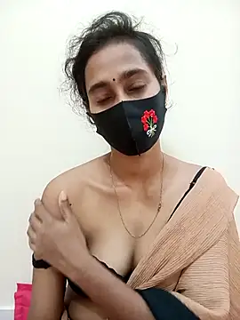 Snapshot of Softecho-03 chatting on October 2025 09:09:02 AM Softecho-03 online show from October 2025 09:09:02 AM