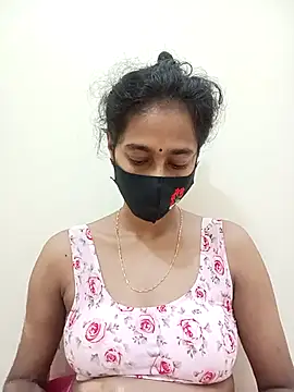 Snapshot of Softecho-03 chatting on October 2025 02:57:01 PM Softecho-03 online show from October 2025 02:57:01 PM