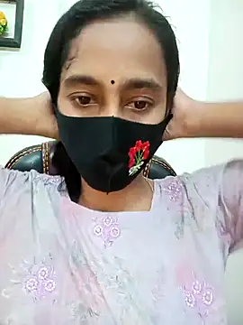 Snapshot of Softecho-03 chatting on November 2025 09:36:02 AM Softecho-03 online show from November 2025 09:36:02 AM