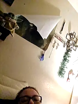 Snapshot of Yamiko42 chatting on February 2026 04:01:01 AM Yamiko42 online show from February 2026 04:01:01 AM