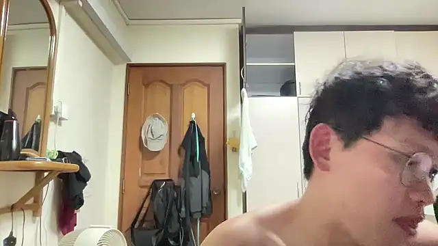 Passionatetwink2 online show from September 2025 10:10:01 AM