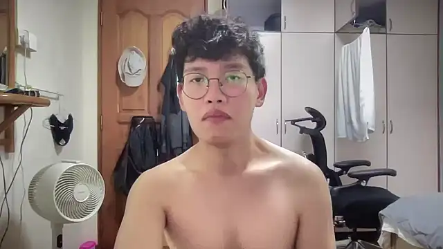Passionatetwink2 online show from October 2025 10:07:01 AM