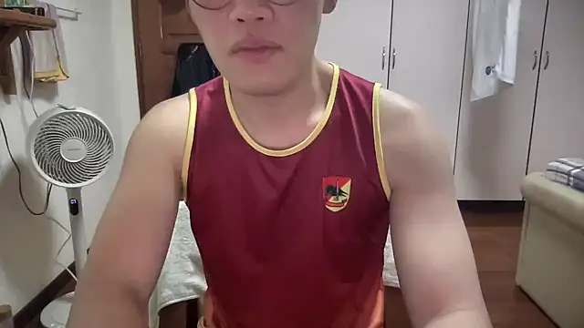 Passionatetwink2 online show from September 2025 01:49:01 AM