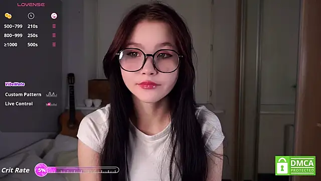 Snapshot of DelphaDivenere chatting on October 2025 05:14:01 PM DelphaDivenere online show from October 2025 05:14:01 PM