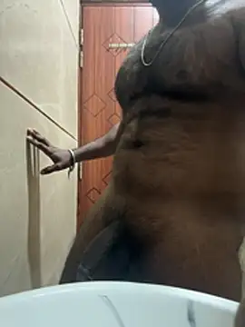 DJLOVE280825 online show from February 2026 06:18:01 PM