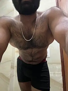 DJLOVE280825 online show from April 2026 10:22:01 PM