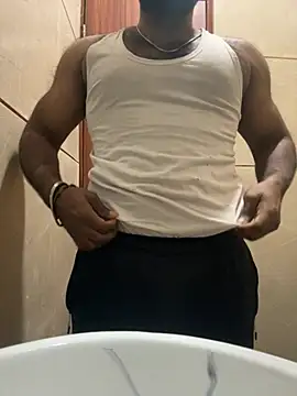 DJLOVE280825 online show from February 2026 11:46:01 PM