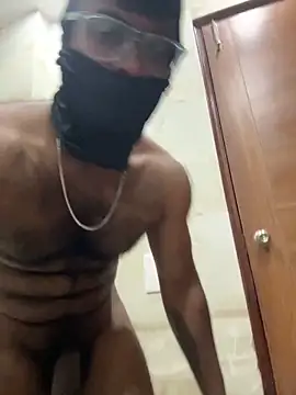 DJLOVE280825 online show from April 2026 09:52:01 PM