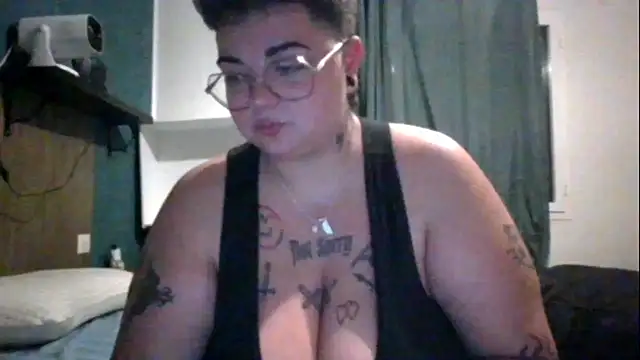 PirateXL online show from May 2026 11:42:01 PM